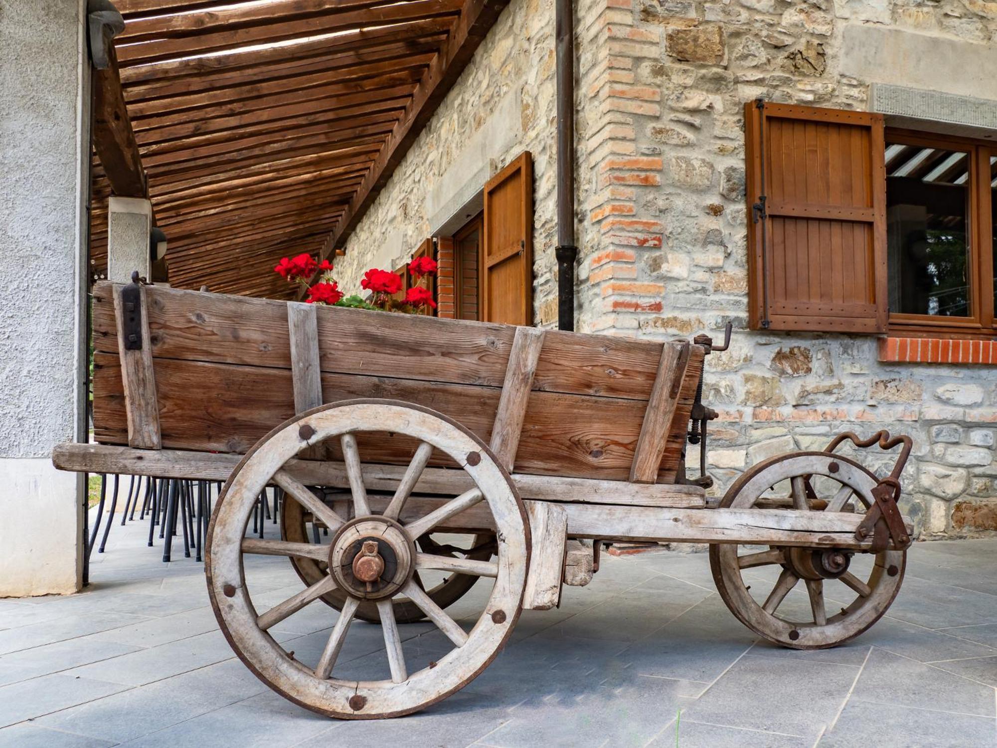 Agriturismo Villaggio Eden Pieve Santo Stefano Exterior foto